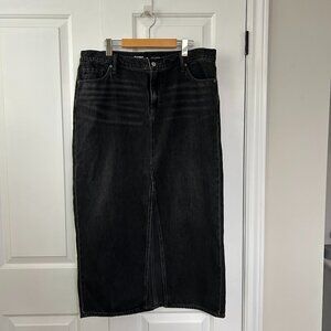 Old Navy Black Denim Midi Skirt Size 14 Mid Rise Drapey